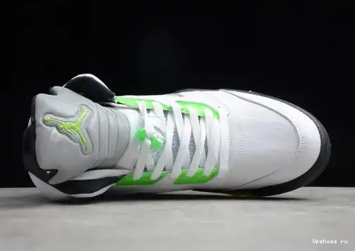 Quai Retro Jordan 5 White 467827-105 467827-105 54 Air 0513